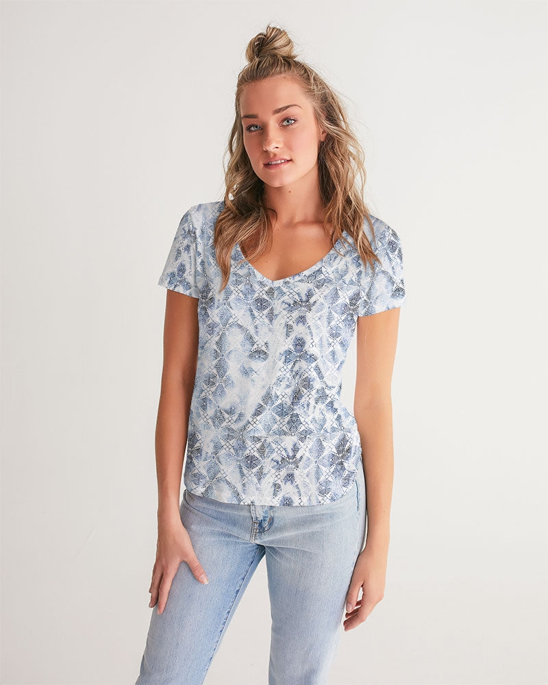 Pacific Dreams Women's V-Neck Tee