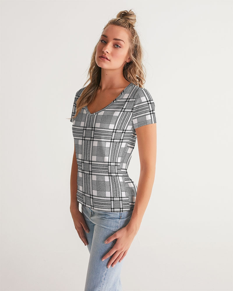 Oxford Women's V-Neck Tee