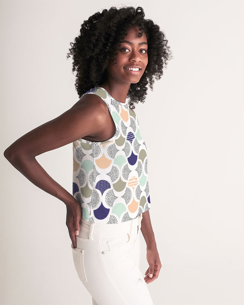 Shells Women's Cropped Tank