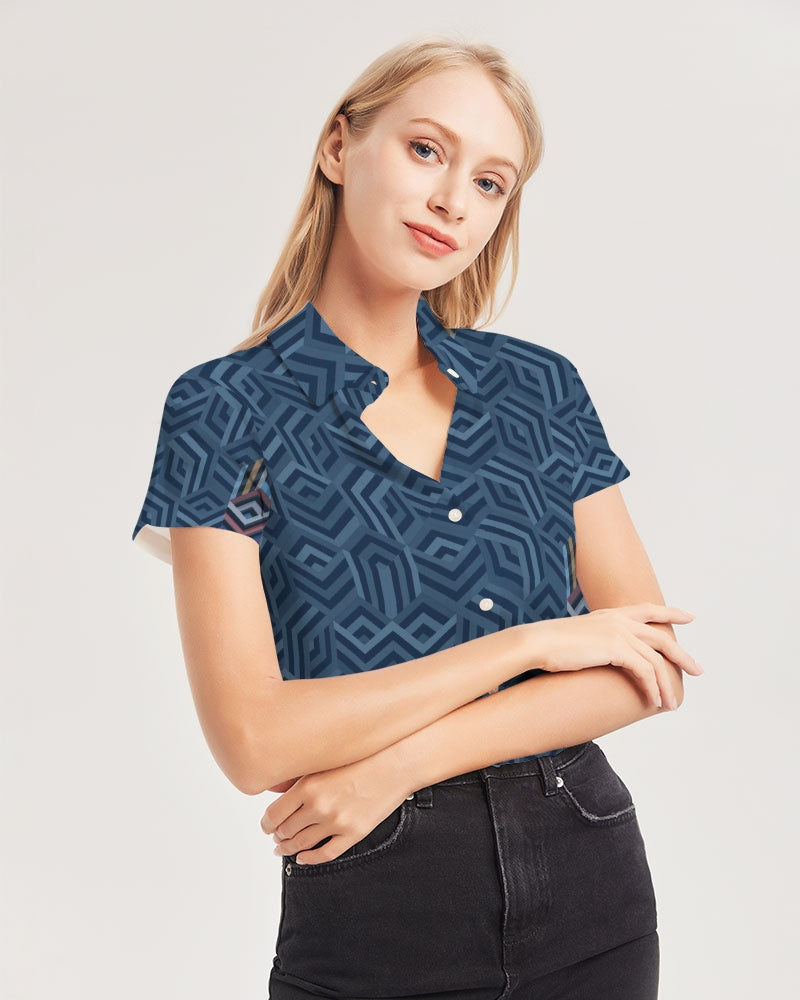 Hexagonic Women's Short Sleeve Button Up | Always Get Lucky