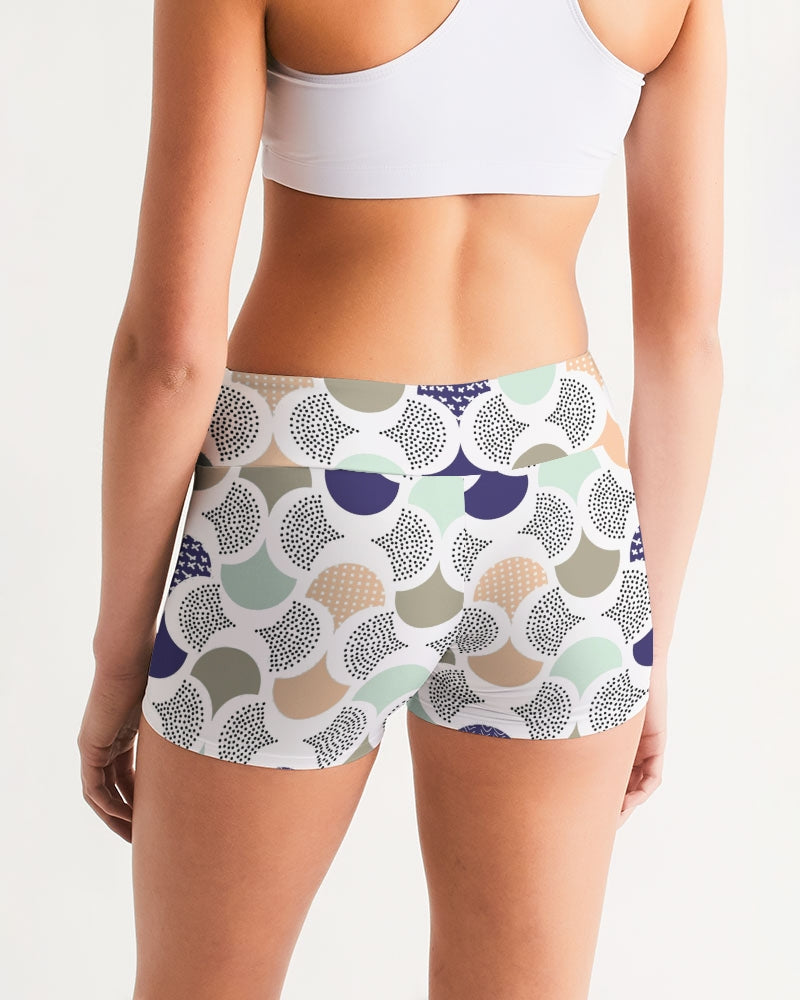 Shells Women's Mid-Rise Yoga Shorts