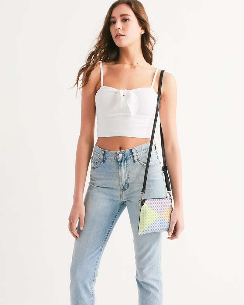 Criss Cross Check Multi Wristlet
