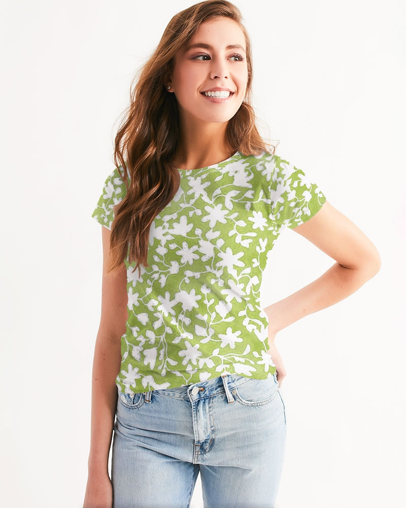 Camo Flower Grass Women's Tee