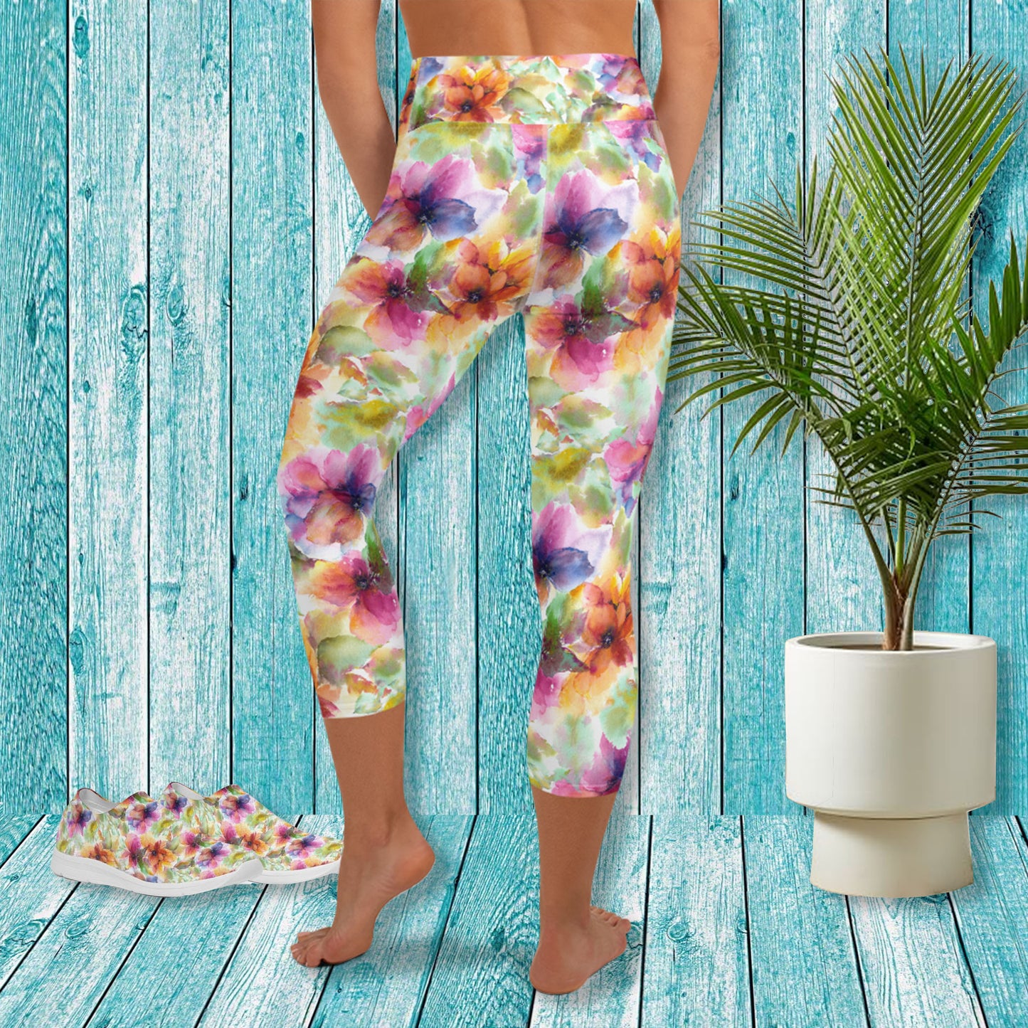 Fleur De Jardin Yoga Capri Leggings