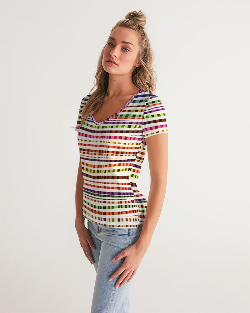 Savannah Women's V-Neck Tee