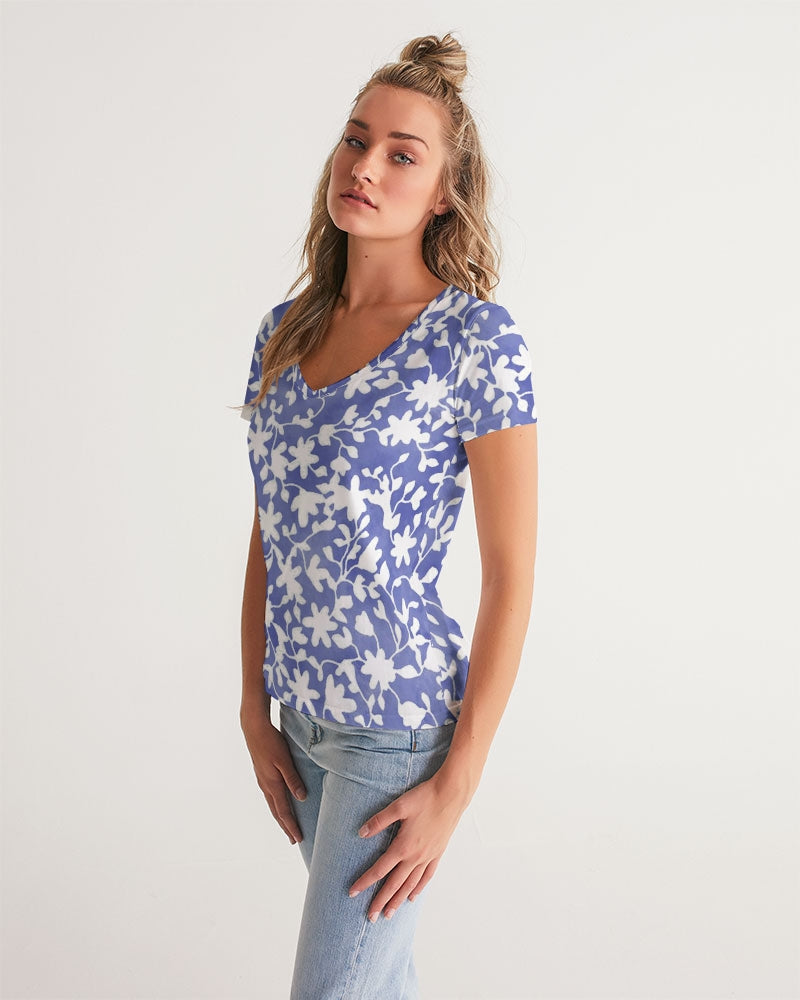 Camo Flower Sky Women's V-Neck Tee