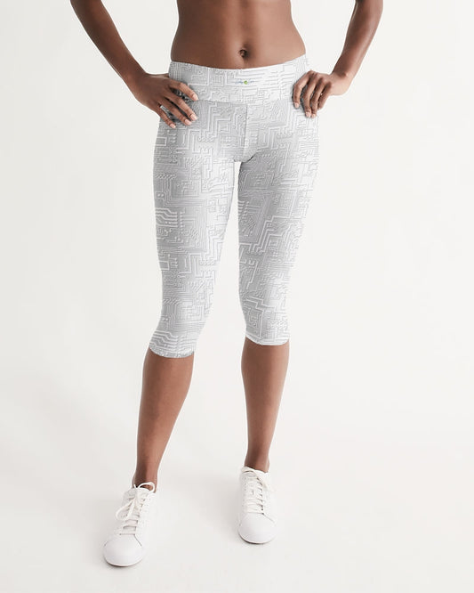 Pure Circuit Women's Mid-Rise Capri